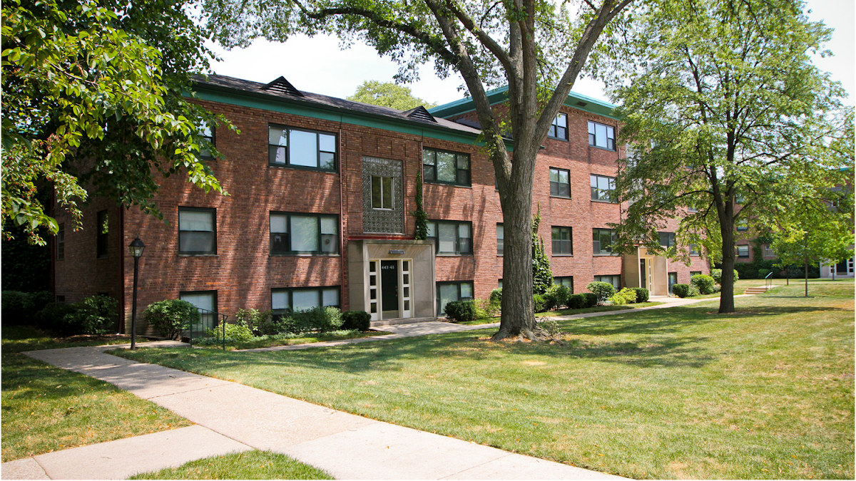 Homestead Apartments apartments in La Grange Park, IL