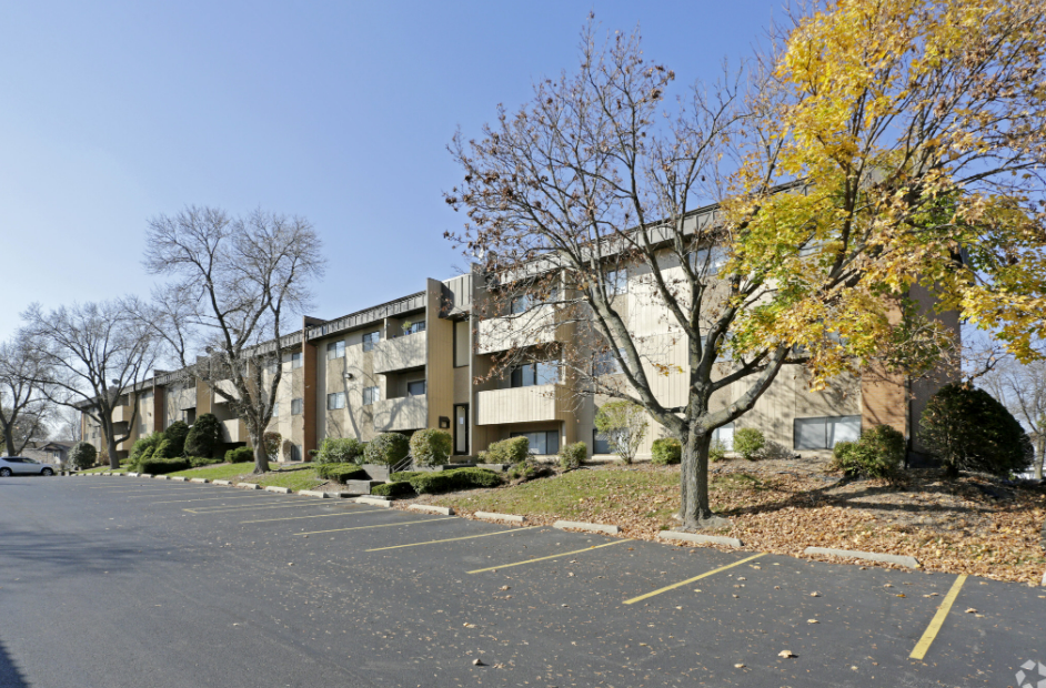 Flats at Dunlap apartments in Peoria IL