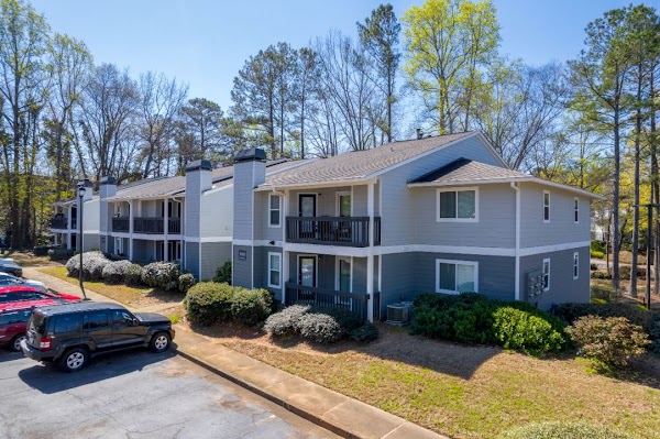 ARIUM Morgan Falls apartments in Atlanta, GA