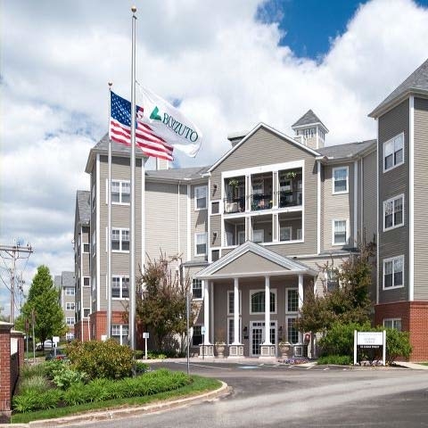 Washington Crossing apartments in Woburn MA