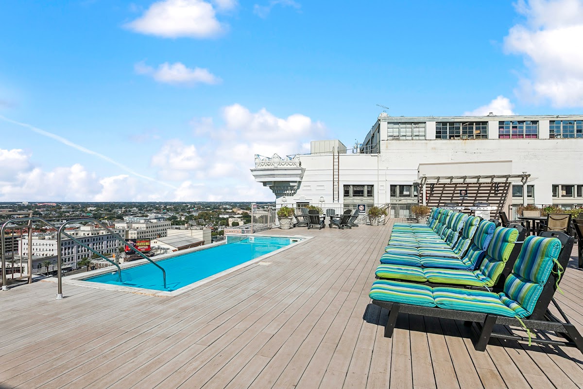 925 Common Luxury Apartments apartments in New Orleans LA