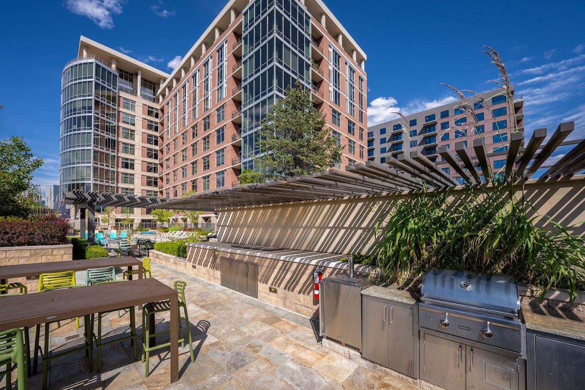 Acoma Apartments apartments in Denver CO