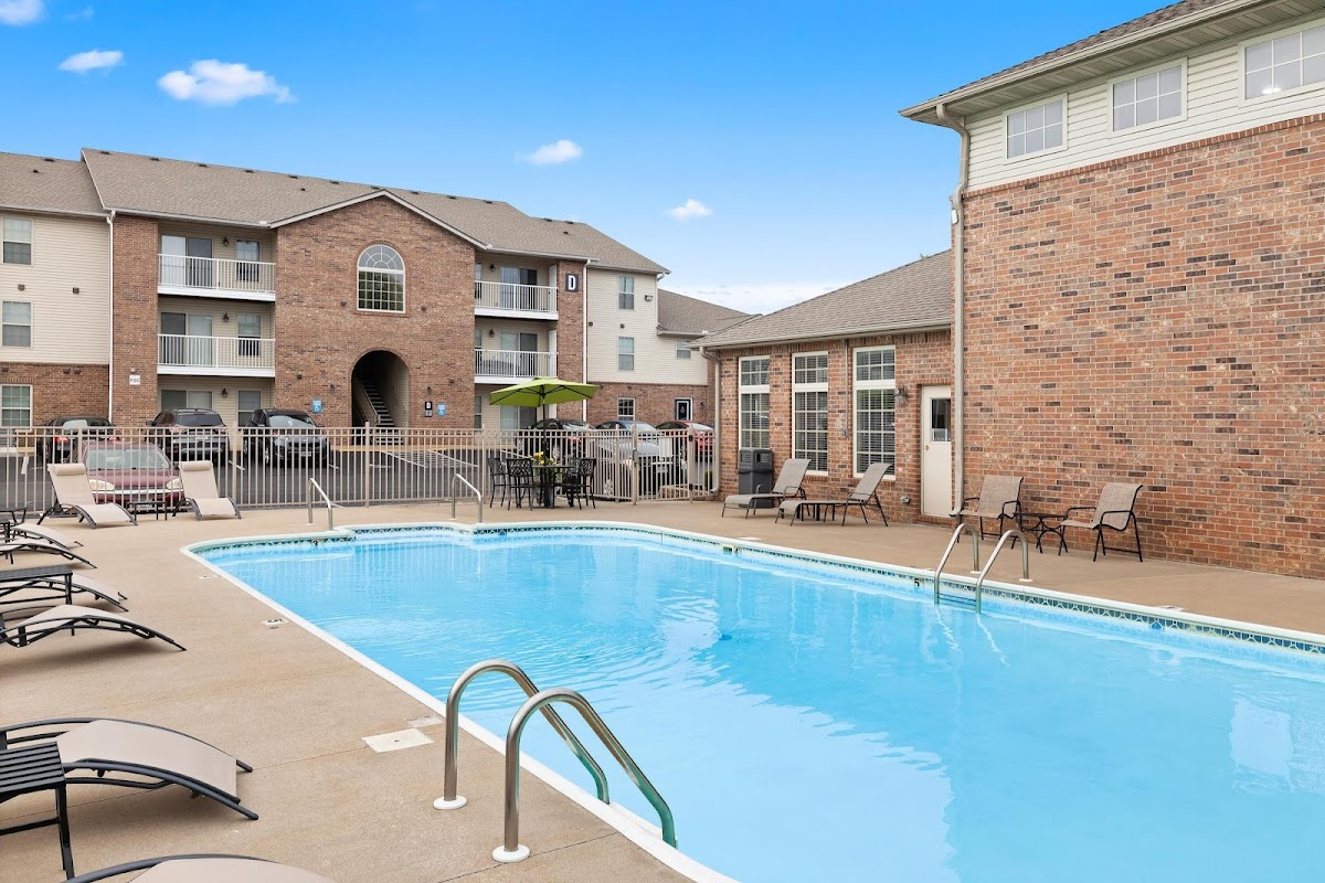 Sherwood Village Apartments apartments in Springfield MO
