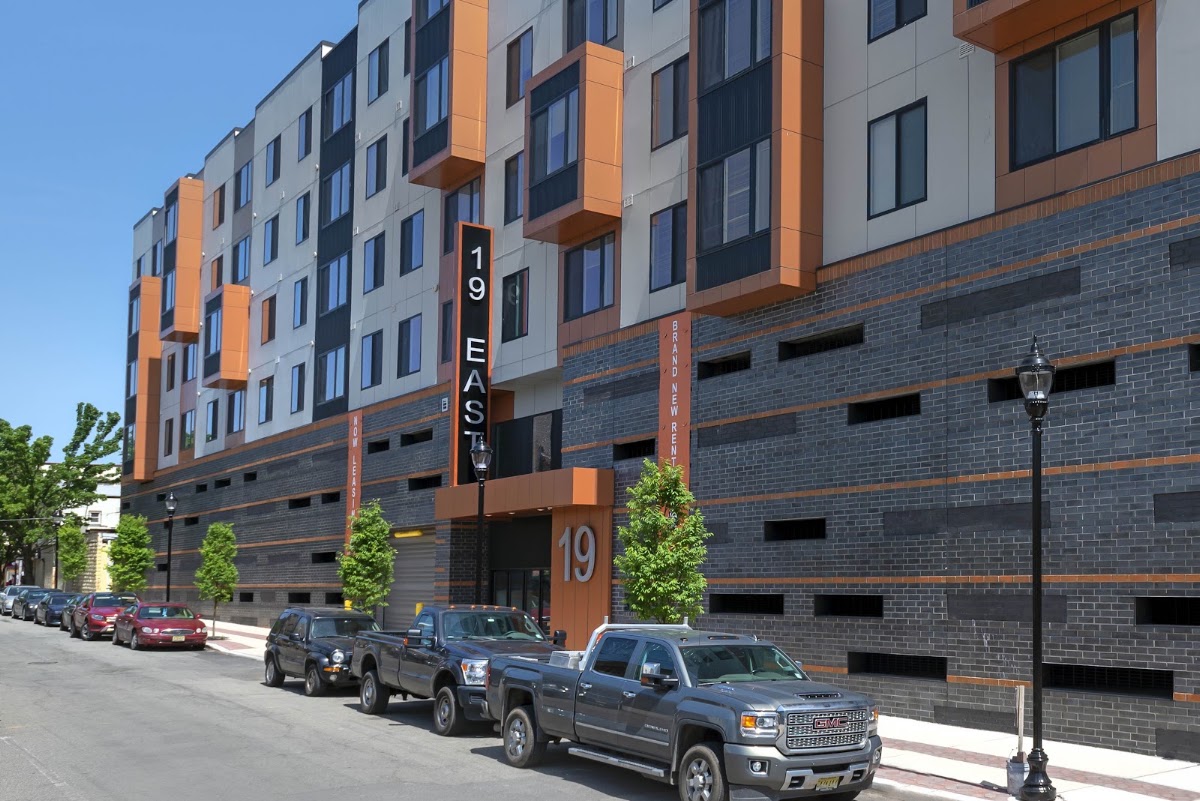 19 East apartments in Bayonne, NJ