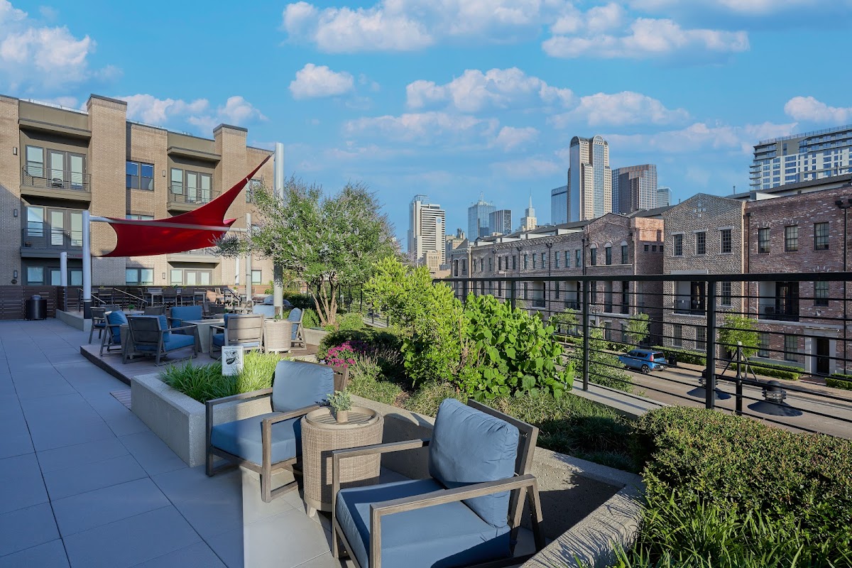 Taylor Lofts at the Dallas Farmers Market apartments in Dallas TX