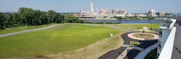 DeLaet's Landing apartments in Albany, NY
