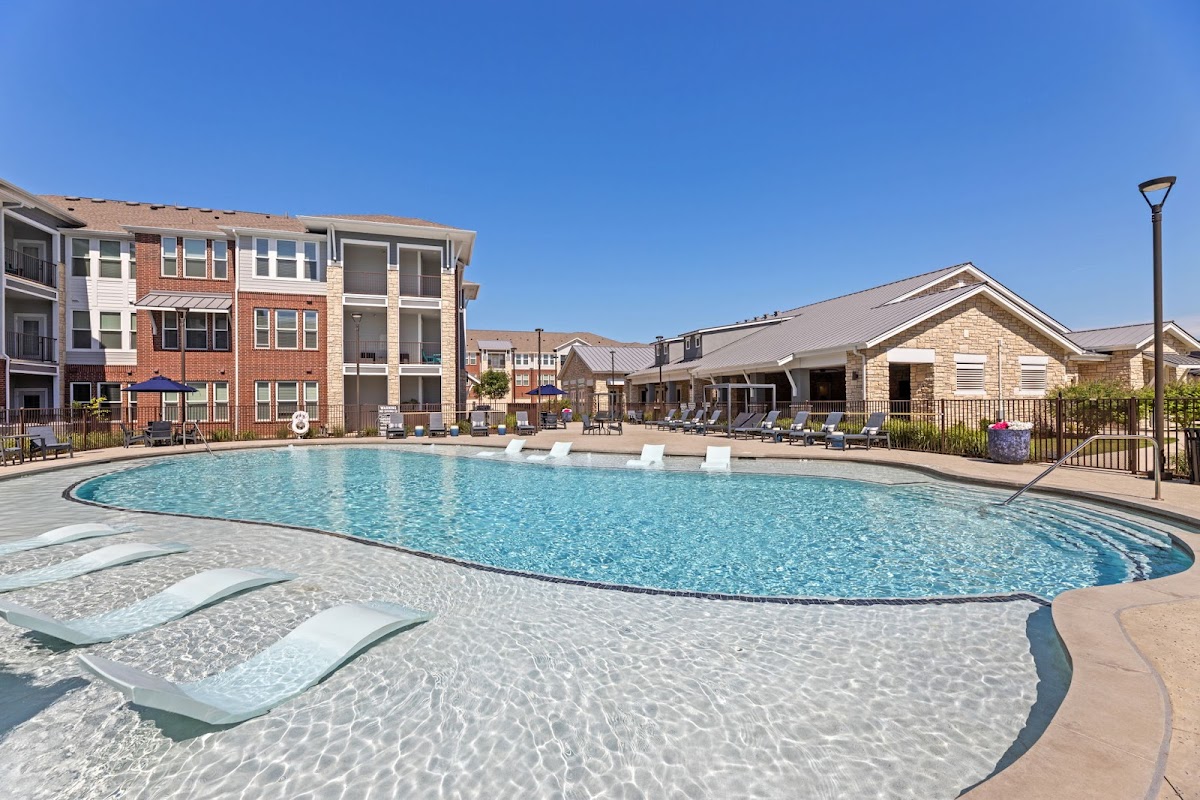 The Royalton at Creeks of Legacy apartments in Addison, TX