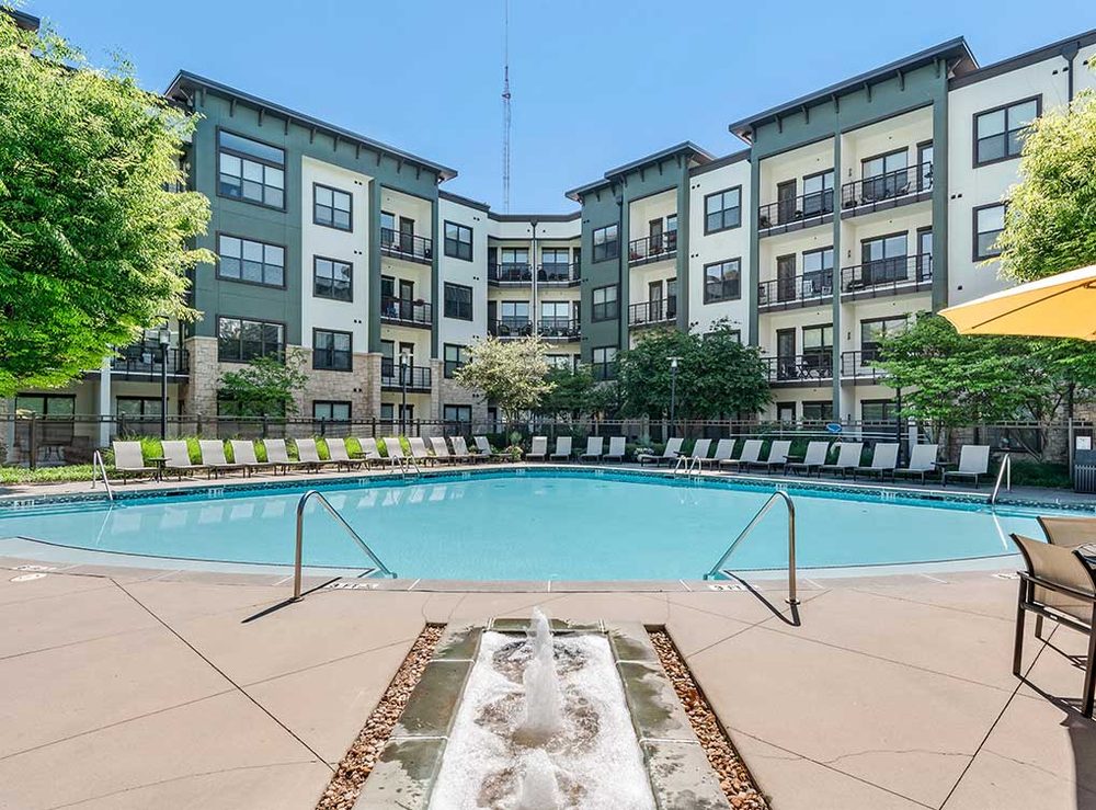 AMLI Parkside apartments in Atlanta, GA