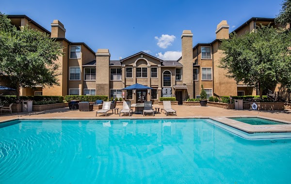 The Courts at Preston Oaks apartments in Addison TX