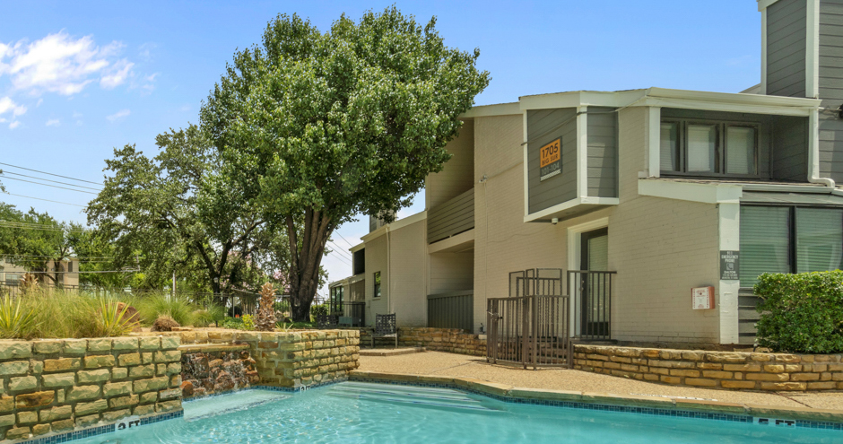 Huntington Meadows Apartments apartments in Arlington, TX
