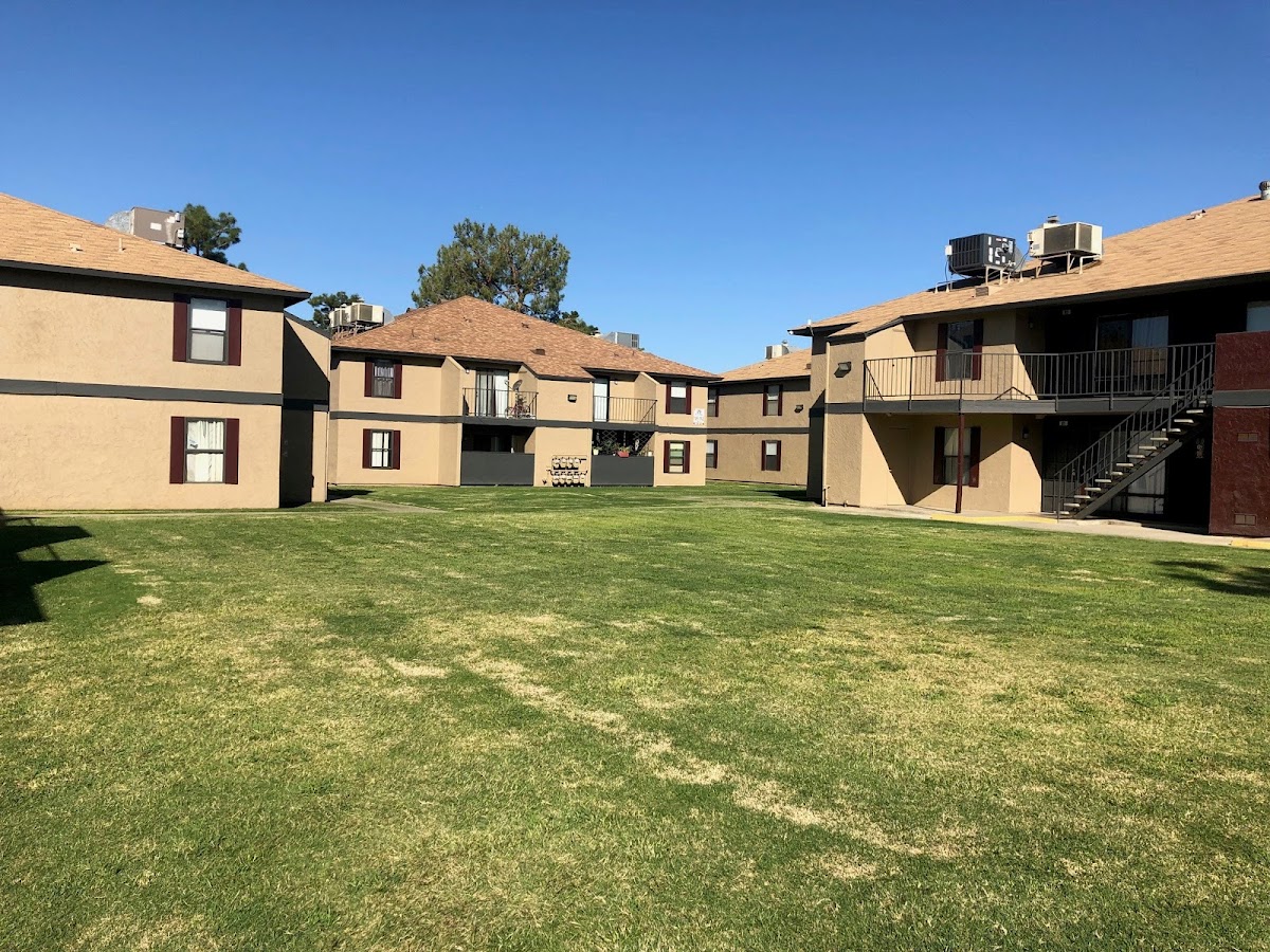 Sunrise Apartments apartments in Bakersfield CA