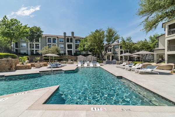 Cortland Arbor Hills apartments in Addison TX