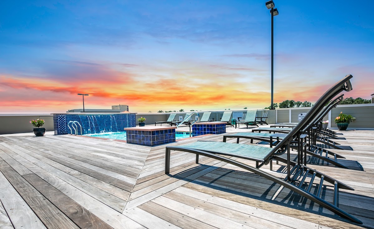 Midtown At Town Center Apartments apartments in Virginia Beach VA