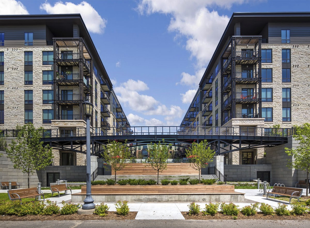 Inspire apartments in Minneapolis MN