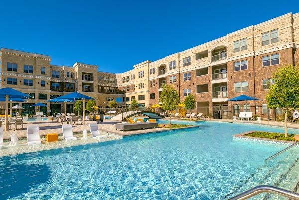 Avalon Frisco North apartments in Frisco, TX