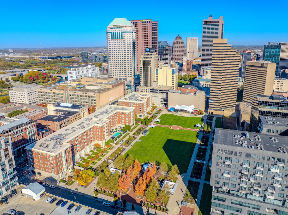 Highpoint On Columbus Commons apartments in Columbus, OH