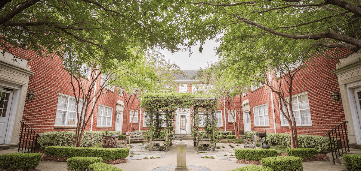 Adams Avenue Flats apartments in Montgomery AL