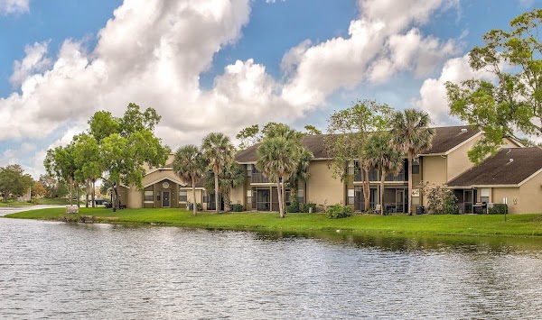 Water's Edge Apartments apartments in Sunrise, FL