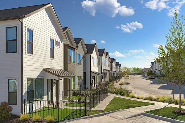 Vireo Medical District apartments in Addison, TX