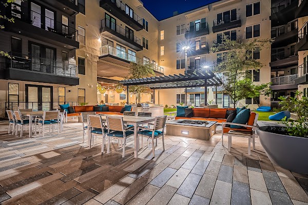 Vela at Tempe Town Lake apartments in Tempe AZ