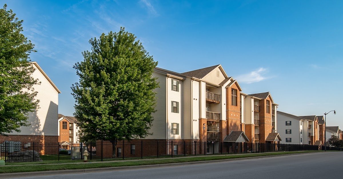 Orchard Park Apartments apartments in Springfield MO