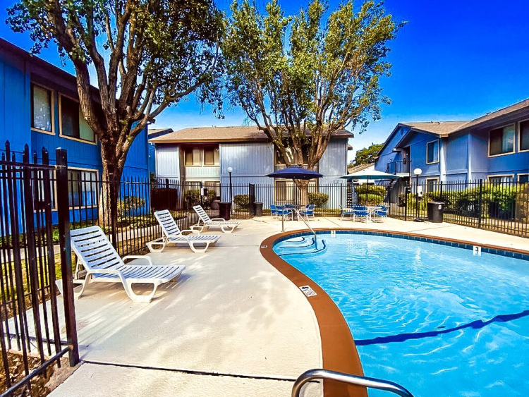 Woodside Glen Apartments apartments in Woodland, CA
