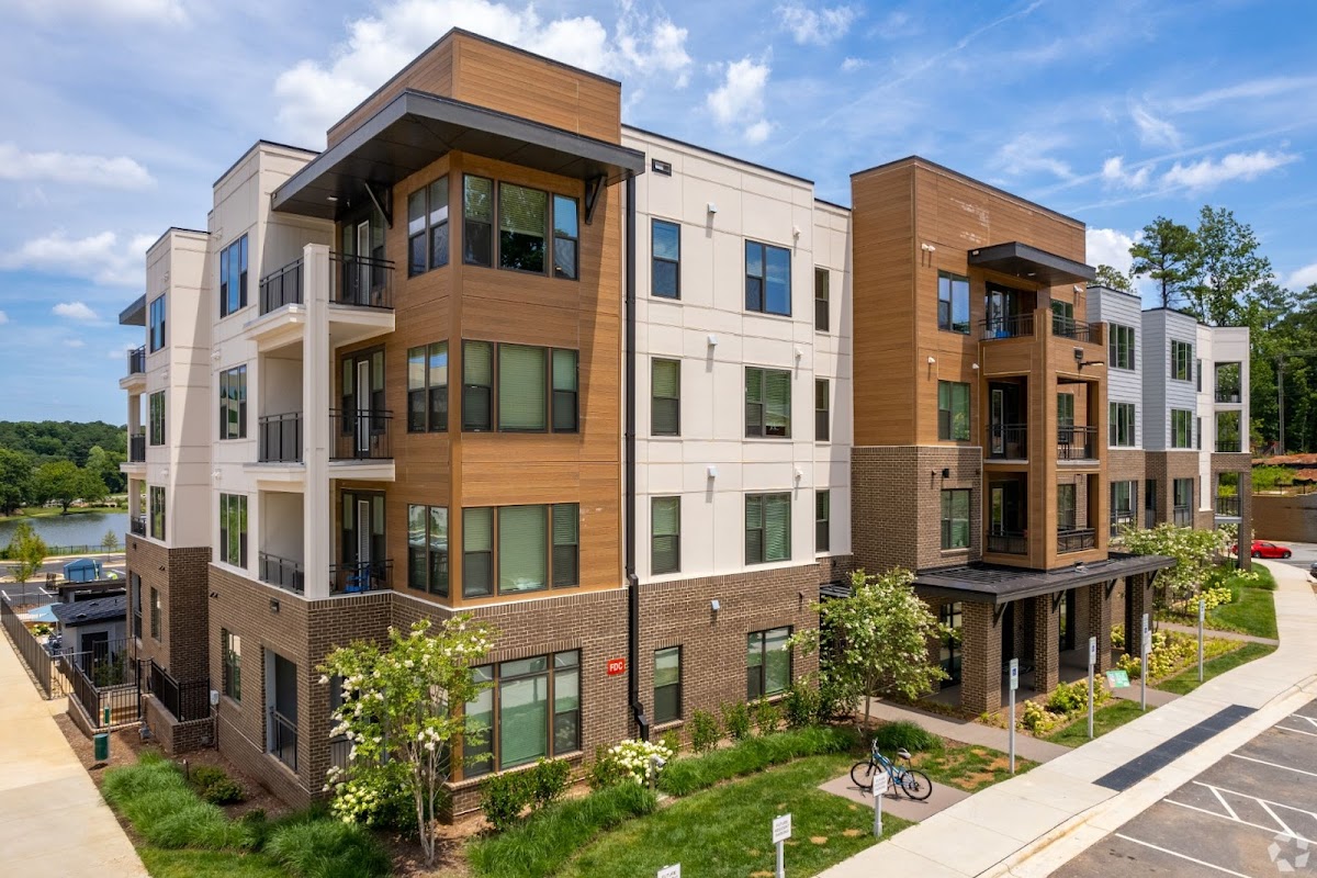 Bell Jones Franklin apartments in Raleigh NC