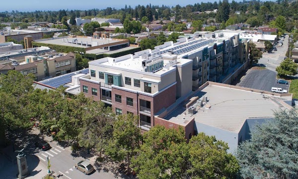 Nanda on Pacific apartments in Santa Cruz, CA
