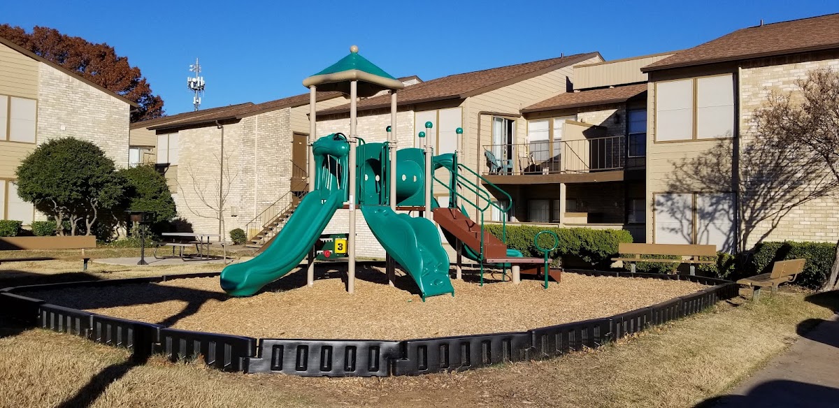 Grove Park Apartments apartments in Addison, TX