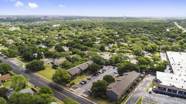 West Cove Apartments apartments in Austin, TX