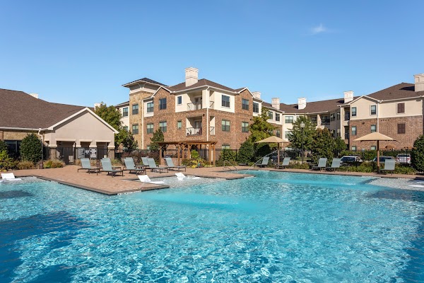 Avenues at Craig Ranch Apartments apartments in Addison, TX