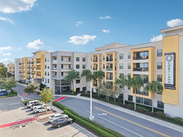Cortland on Orange apartments in Orlando FL