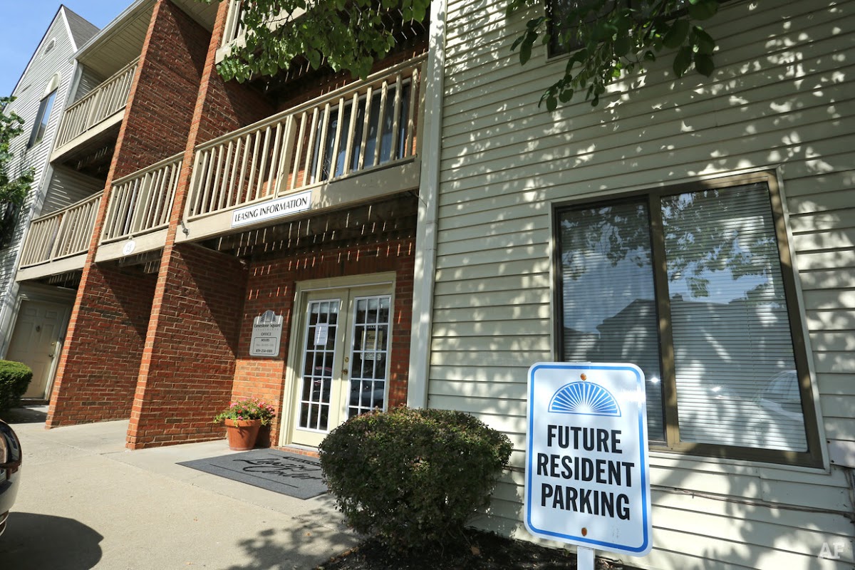 Limestone Square/Medical Villas Apartments apartments in Lexington KY