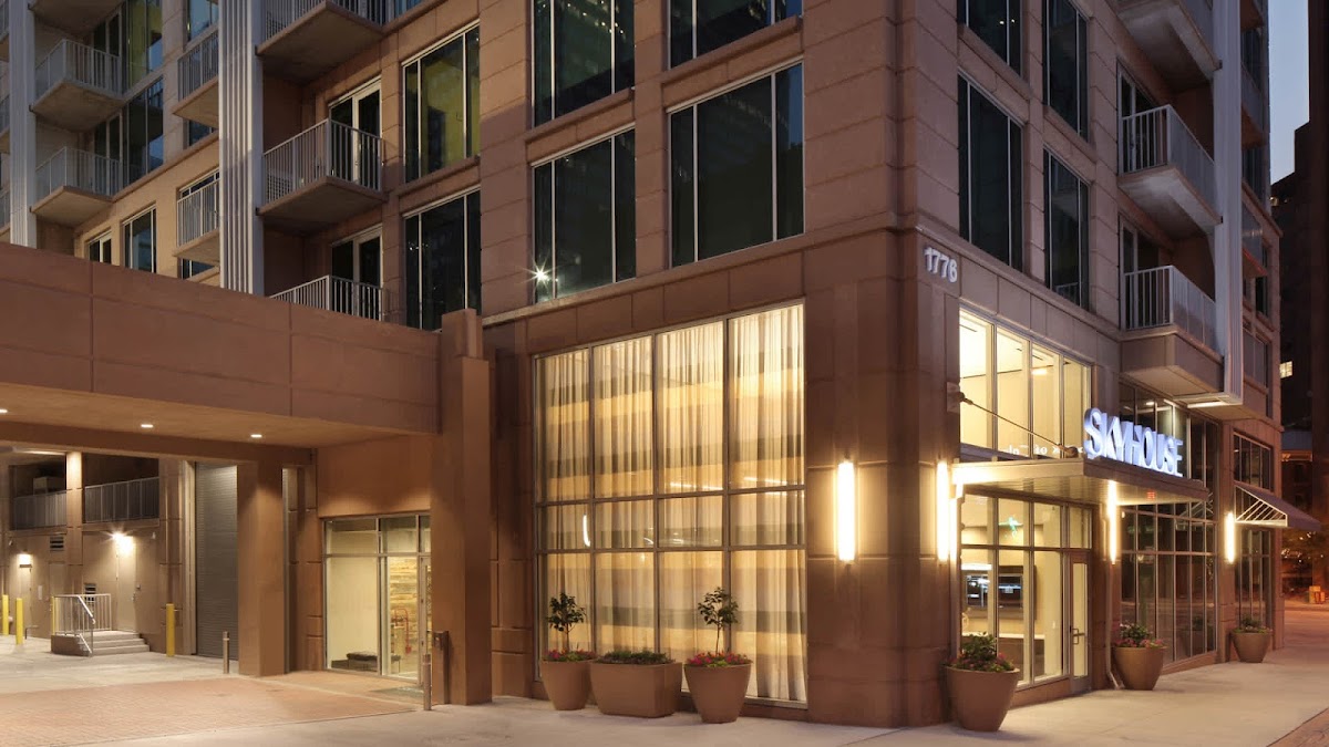 Skyhouse Denver Apartments apartments in Denver CO