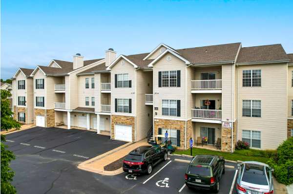 Turnberry Place Apartments apartments in St Peters, MO