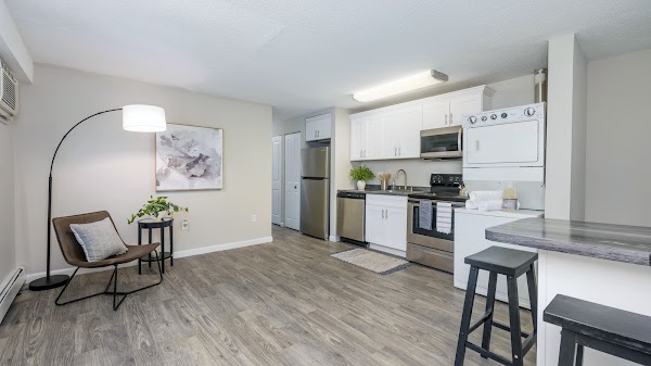Aspen Chase apartments in Agawam, MA