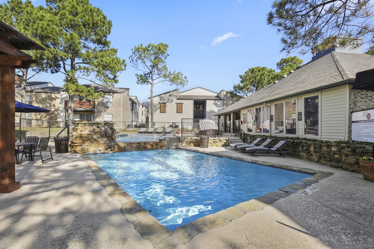 TwentyOne15 Apartments apartments in Arlington, TX