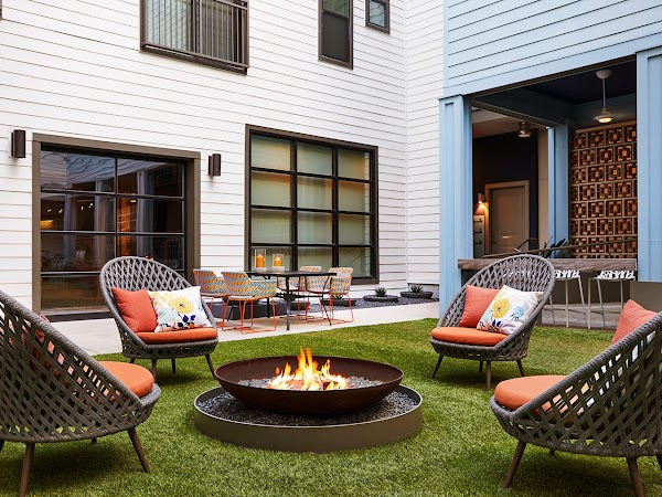 Sentral East Austin at 1630 E. Sixth | Austin Apartments apartments in Austin TX