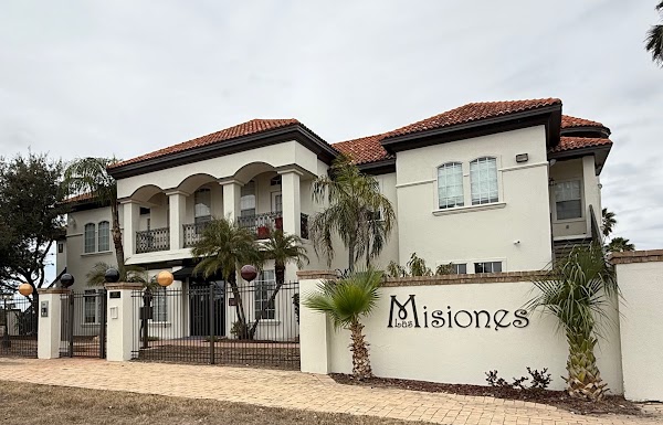 Las Misiones Apartment Homes apartments in Mission TX