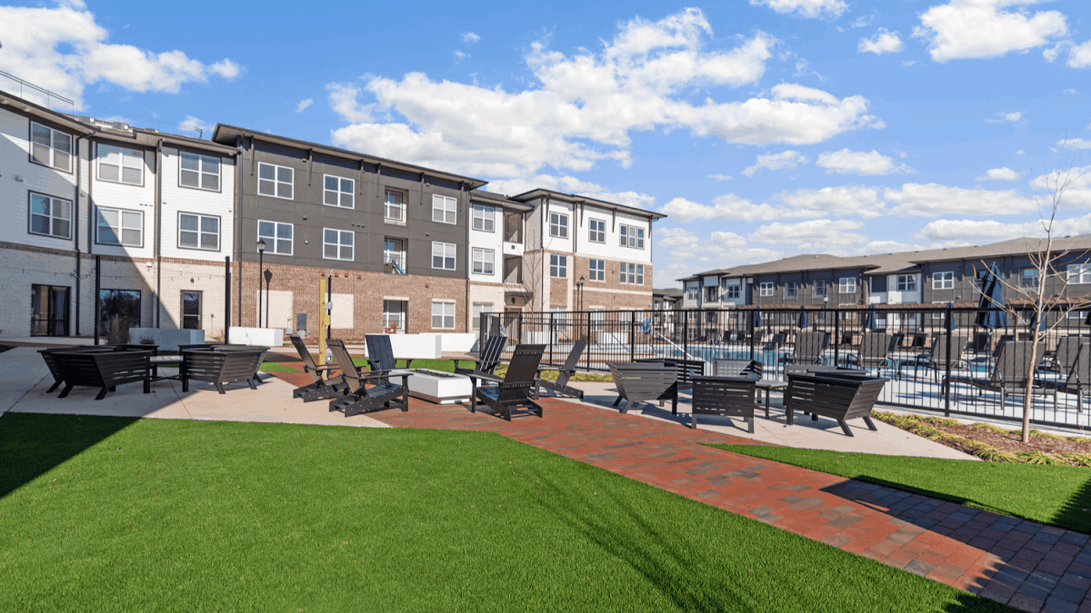 101 Depot apartments in Smyrna, TN