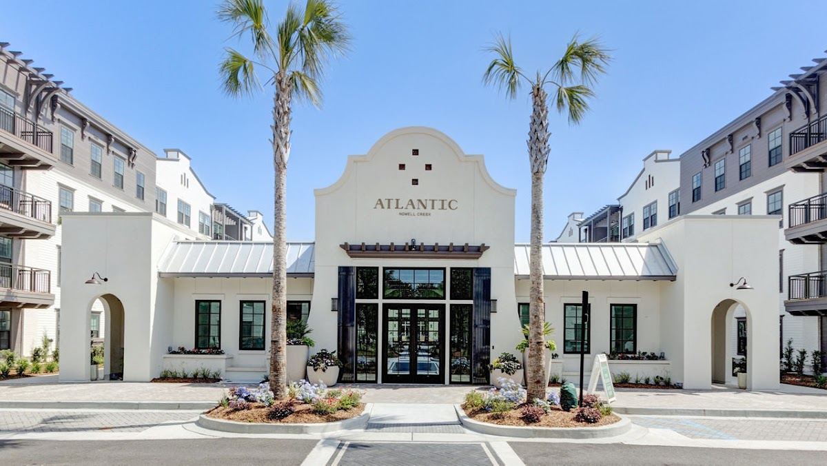 Atlantic Nowell Creek apartments in Charleston, SC