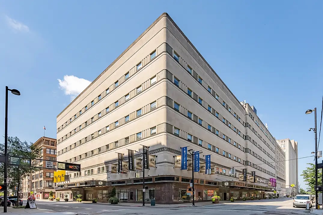 The Lofts at Shillito Place apartments in Cincinnati OH