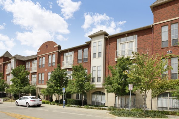Liberty Place apartments in Columbus, OH