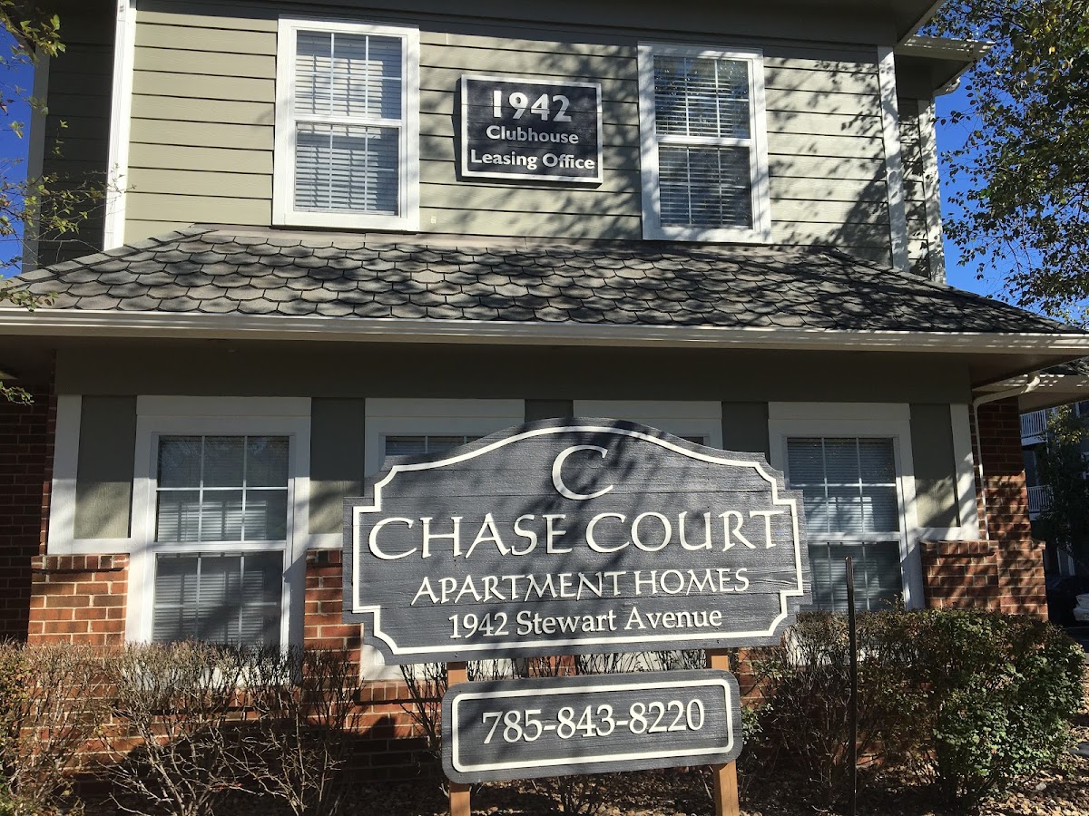 Chase Court Apartments apartments in Lawrence, KS