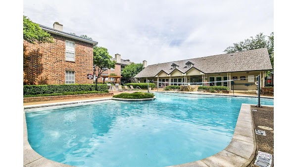 The Georgian Apartments apartments in Addison, TX