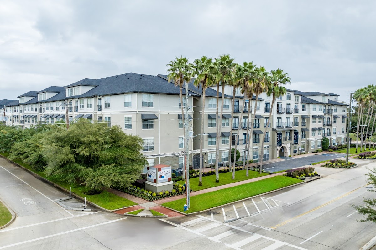 The Plaza Museum District Apartments apartments in Houston TX