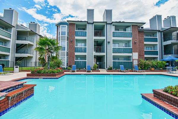 CenterPoint Apartments apartments in Addison TX