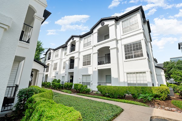 Cortland River Oaks apartments in Houston TX