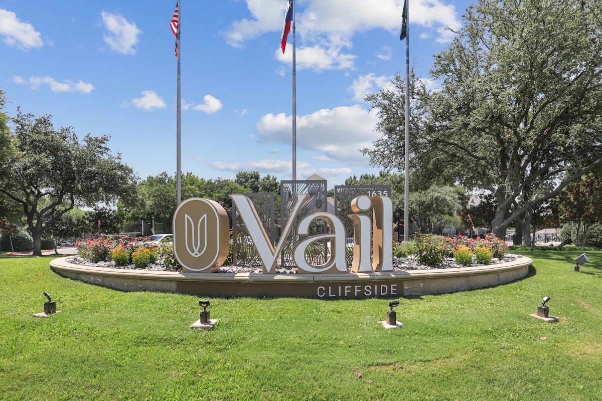 Vail Cliffside Apartments apartments in Arlington, TX