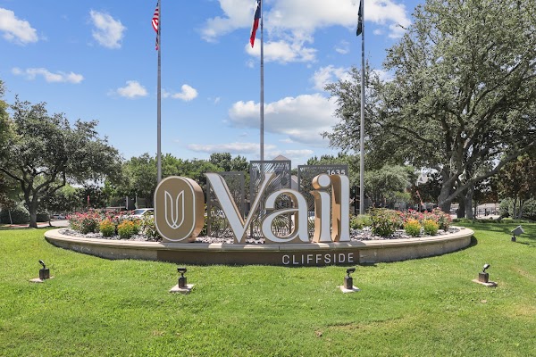 Vail Cliffside Apartments apartments in Arlington, TX